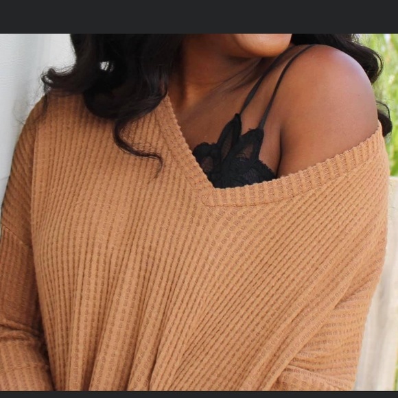 Oversized Sweater - Picture 2 of 7